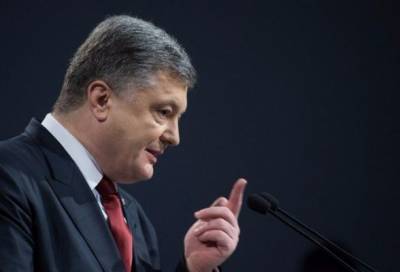 Порошенко заявил об «уникальном шансе вернуть Крым» Украине