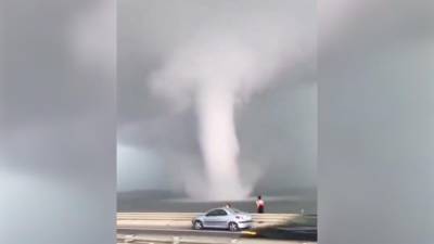 Гигантский торнадо в Турции попал на видео