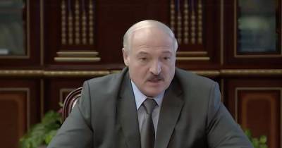 Лукашенко решил раздать 840 млн долларов