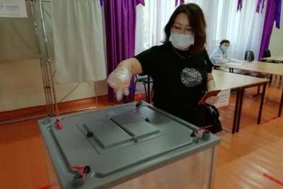 В Бурятии в голосовании по Конституции приняло участие более 100 тысяч избирателей