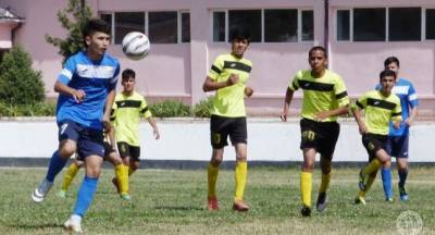 Юношеская лига Таджикистана (U-18): старт дан