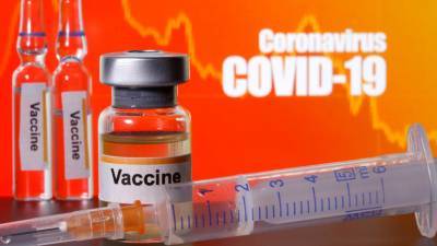 Участники испытаний вакцины от коронавируса рассказали о самочувствии