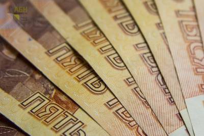 Петербургские «зумеры» чаще всех откладывают деньги в России
