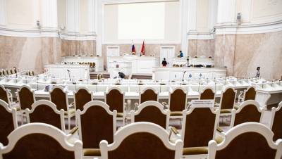 Без последнего депутата: в Петербурге могут не успеть провести довыборы в ЗакС