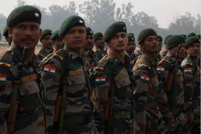 Индия и Китай вновь развернули войска на границе