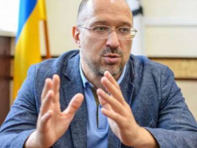 Украинский премьер не хочет увольнять Авакова