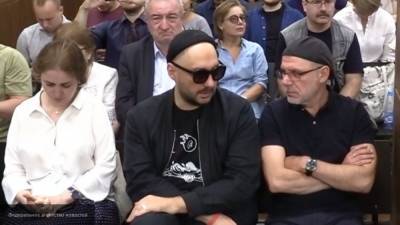 Режиссер Серебренников признан виновным в хищениях по делу "Седьмой студии"
