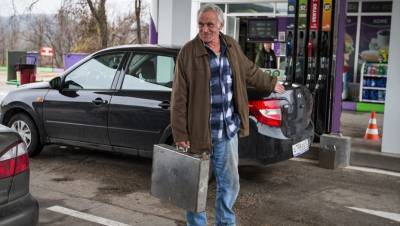 Кризис рукотворный: власти не спешат реагировать на оживление спроса на бензин