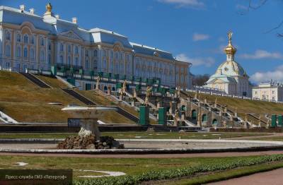 Фонтаны и парки Петергофа откроются для туристов 3 июля