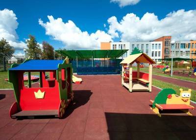 К новому учебному году в Москве появится около 6 тысяч мест в детских садах и школах
