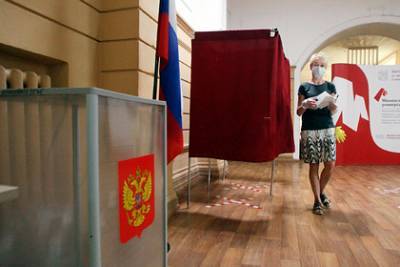Более десяти миллионов россиян проголосовали по поправкам к Конституции