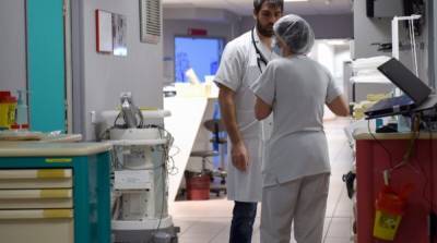 Семьи медиков, умерших в борьбе с коронавирусом, начали получать выплаты