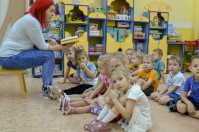 Костромичам предложили 12 130 рублей вместо места для ребенка в детском саду