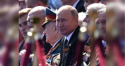 Шоу для одного человека: как на Западе оценили воинский парад Путина в разгар пандемии