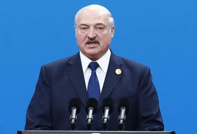 Лукашенко: в конституцию Белоруссии в ближайшем будущем могут быть внесены изменения