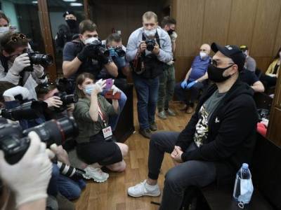 Адвокат Серебренникова намерен добиваться оправдания по делу «Седьмой студии»