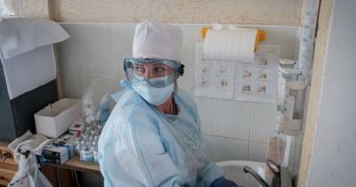 В Одесской области зафиксировали вспышку коронавируса на производстве крабовых палочек