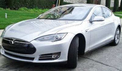 Tesla продавала электромобиль Model S с опасным для жизни дефектом