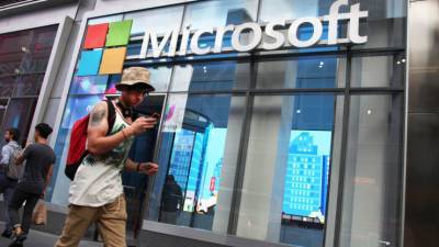 Microsoft закроет все розничные магазины