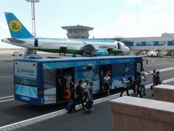 Минтранс попросил узбекистанцев воздержаться от покупки билетов иностранных авиакомпаний. Им не разрешили летать в Узбекистан