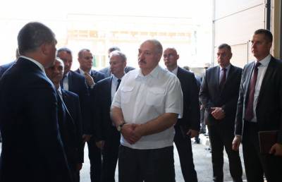 Лукашенко: Перемены будут обязательно, и они должны начинаться и идти цивилизованно