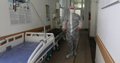 Ситуация с коронавирусом настолько ухудшилась, что уже готовят больницы второй и третьей волны – Степанов