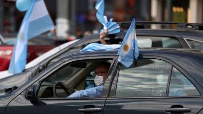 Власти Аргентины ужесточили карантин в Буэнос-Айресе