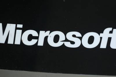 Microsoft закроет магазины по всему миру