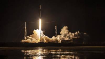 SpaceX перенесла на неопределенный срок запуск спутников Starlink