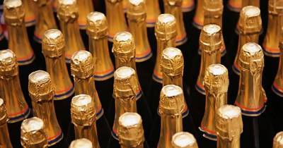 Во Франции из-за пандемии могут не продать 100 млн бутылок шампанского