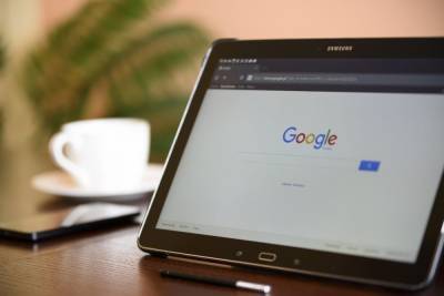 СМИ: власти США могут обвинить Google в монополизации в сферах поиска и рекламы