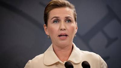Премьер Дании из-за саммита ЕС в третий раз отменила собственную свадьбу