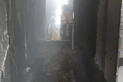 В Иванове пожар в квартире тушили 32 сотрудника МЧС