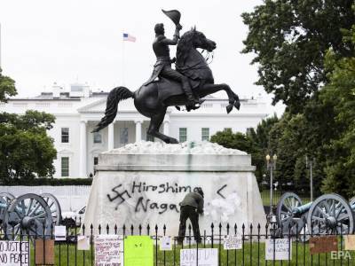 Трамп подписал "очень сильный" приказ о защите памятников