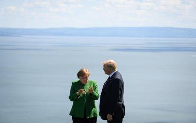Меркель отреагировала на отказ США от роли мирового полицейского