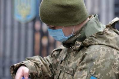 В ВСУ за сутки у 21 военнослужащего обнаружили коронавирус