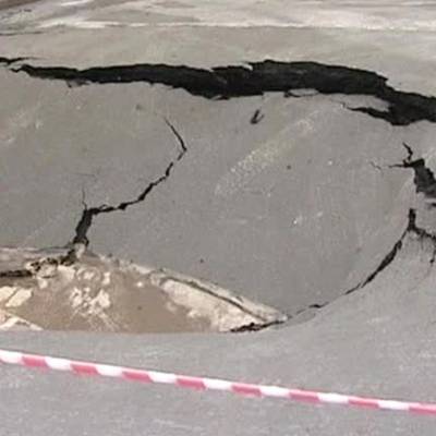 Провал грунта произошёл на Хорошёвском шоссе в Москве