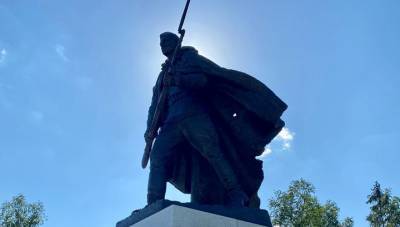 У Долины Смерти открыли памятник героям Великой Отечественной войны