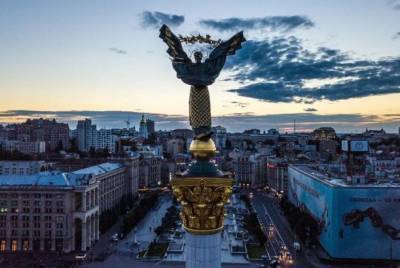 «Перемога» украинского МИДа — Facebook «переименовал» Киев