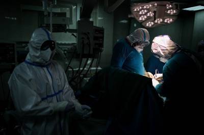 В Ингушетии пострадавшему врачи провели операцию при свете фонариков от телефонов