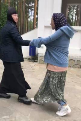 "Православный Талибан": Собчак написала заявление в полицию на насельников Среднеуральского монастыря