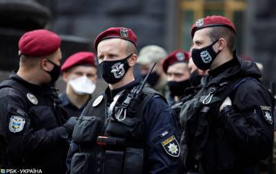 К контролю карантина в Украине хотят привлечь муниципальные патрули