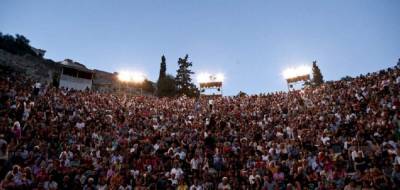 Греция с 29 июня снова ослабит карантин: что позволят