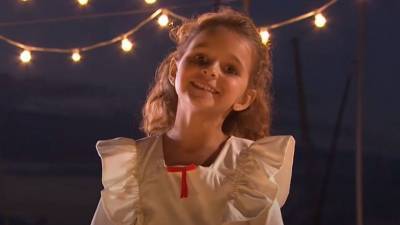 «Нужно нежной очень быть»: шестилетняя актриса о характере своей героини Ассоль