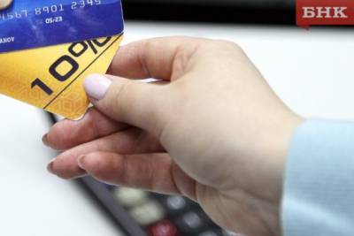 Жительница Усть-Вымского района потеряла сбережения с трех банковских карт
