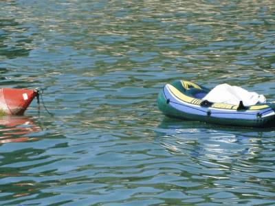 Найдены пропавшие в море под Анапой два человека на надувной лодке