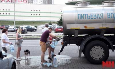 В Минске продолжается подвоз чистой питьевой воды
