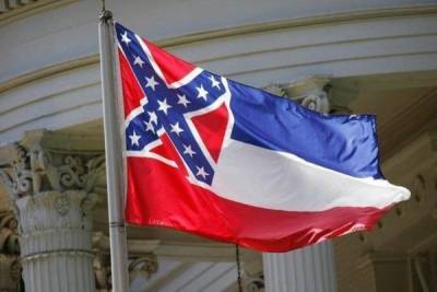 В штате США решили сменить флаг из-за «расистской» символики Конфедерации