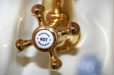 В каких домах Воронежа отключат горячую воду в последних числах июня