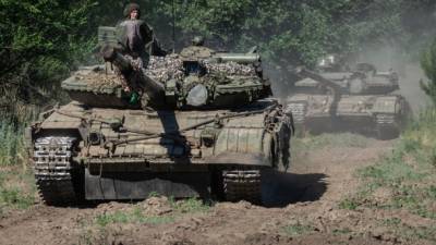 "Холодноярская" бригада провела учения на танках
